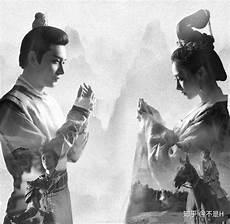 东宫讲的什么故事
